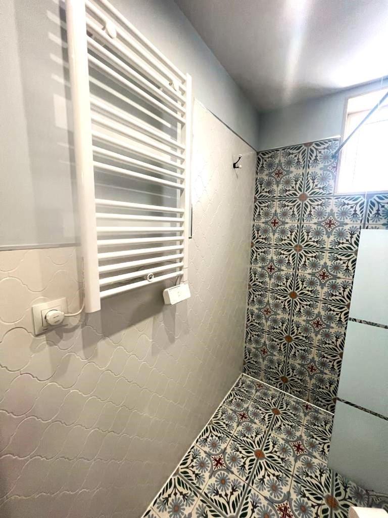 Esmeralda Apartment With Free Private Underground Parking Valência Exterior foto